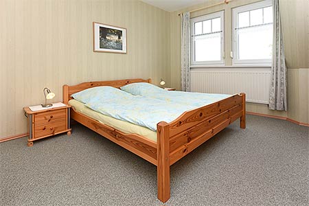 Ferienwohnung „Leuchtturm“ - Schlafzimmer 1