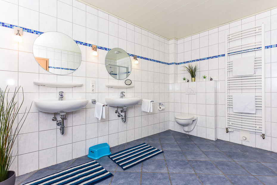 Ferienwohnung - Badezimmer