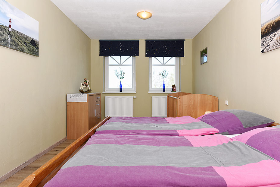 Ferienwohnung - Schlafzimmer 2/Kinderzimmer