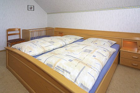 Ferienwohnung 1 - Schlafzimmer 1