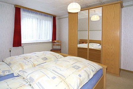 Ferienwohnung 1 - Schlafzimmer 1