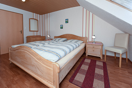 Ferienwohnung 2 - Schlafzimmer 1