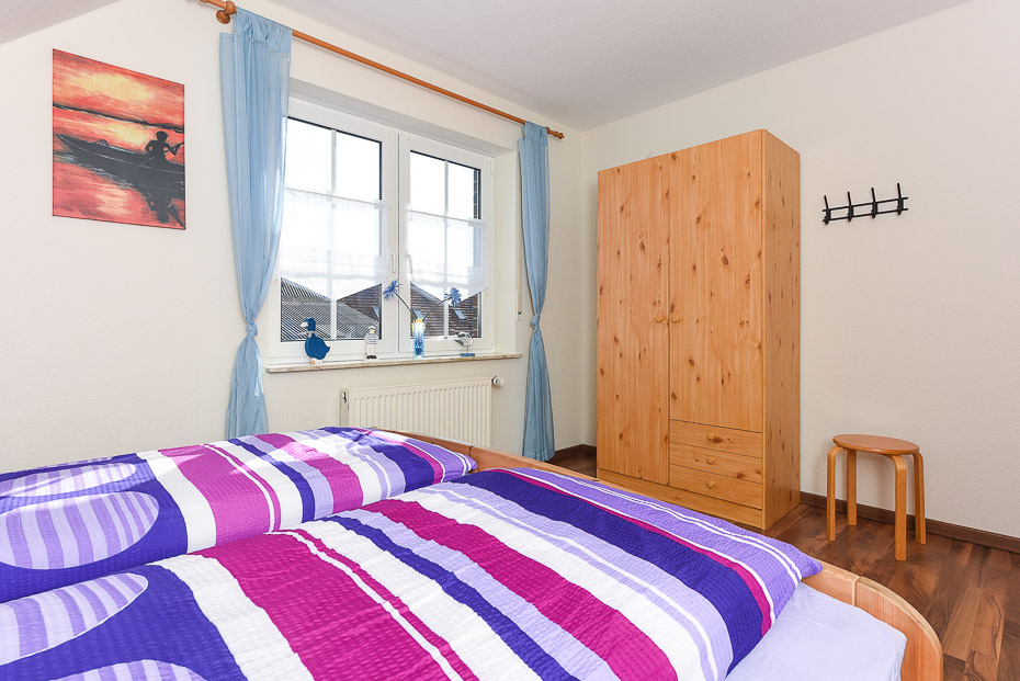 Ferienwohnung „Fresena“ - Schlafzimmer 1