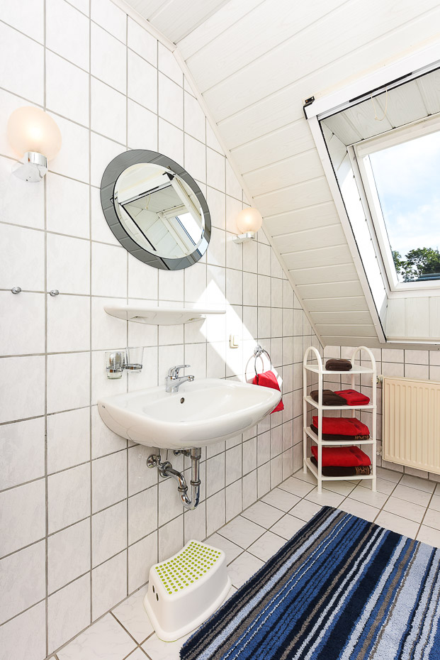 Ferienwohnung „Peerstall“ - Badezimmer