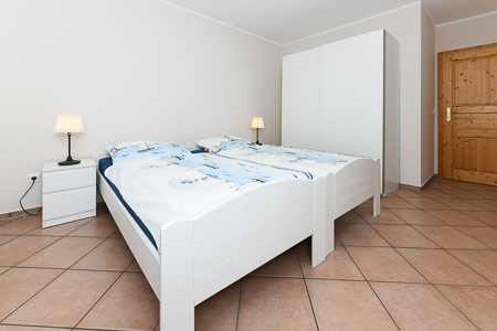 Ferienwohnung „Ant Water“ - Schlafzimmer 2/Kinderzimmer