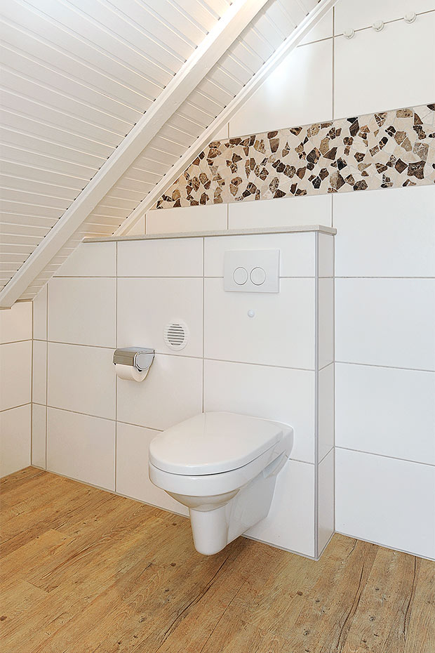 Ferienwohnung Balkonwohnung - Badezimmer