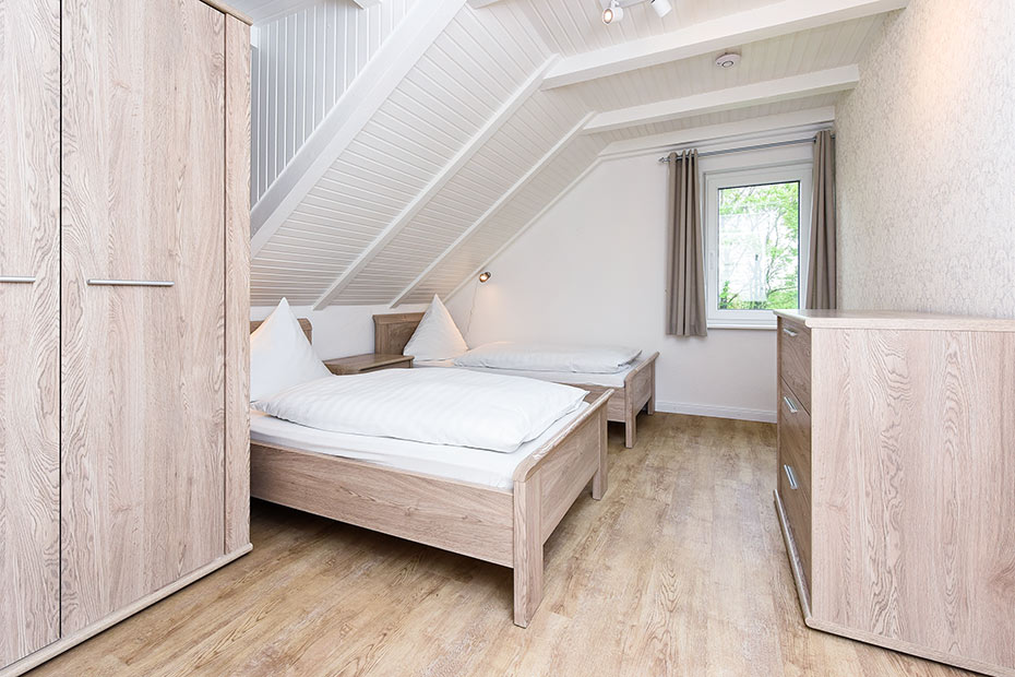 Ferienwohnung Balkonwohnung - Schlafzimmer 2/Kinderzimmer