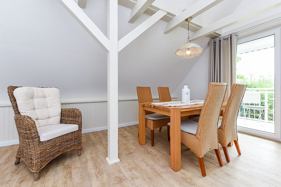 Ferienwohnung Balkonwohnung - Wohn- und Schlafraum