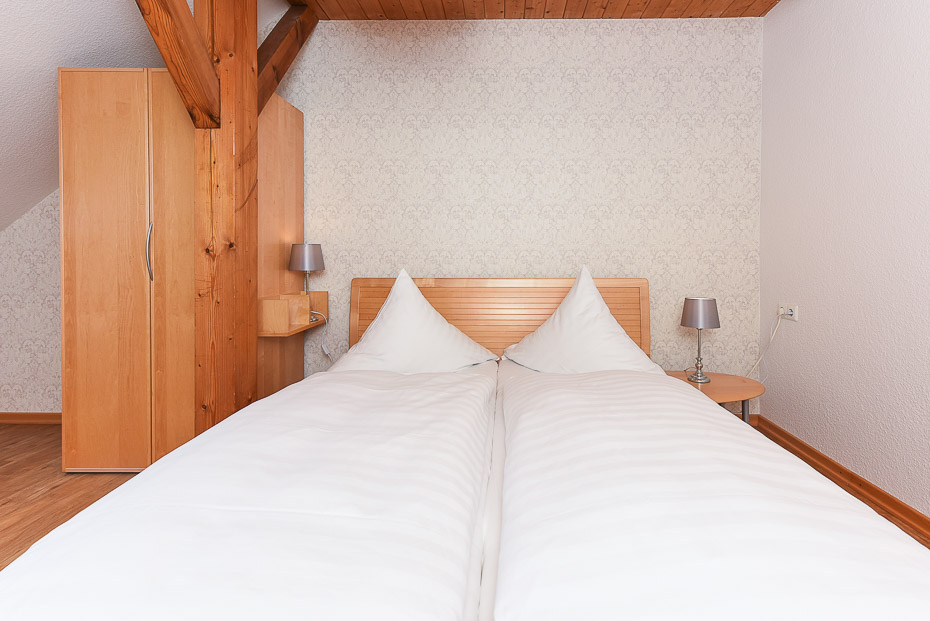 Ferienwohnung Erlenwohnung - Schlafzimmer 1