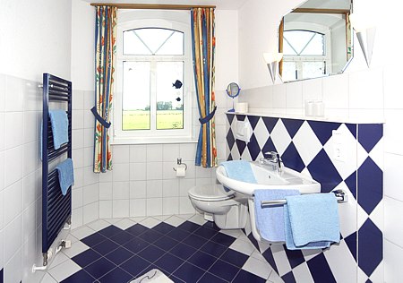 Ferienwohnung Lindenwohnung - Badezimmer