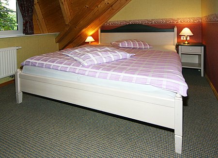 Ferienwohnung Lindenwohnung - Schlafzimmer