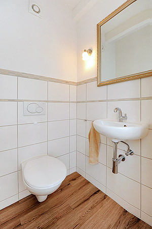 Ferienwohnung Milchkammer 2 - separates zweites WC im Obergeschoss