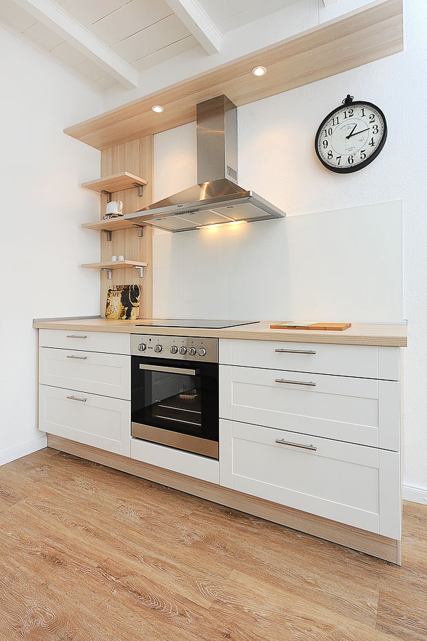 Ferienwohnung Milchkammer 5 - Wohnzimmer mit integriertem Küchenbereich