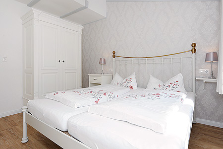 Ferienwohnung „Ünnert Oeken“ - Schlafzimmer 1