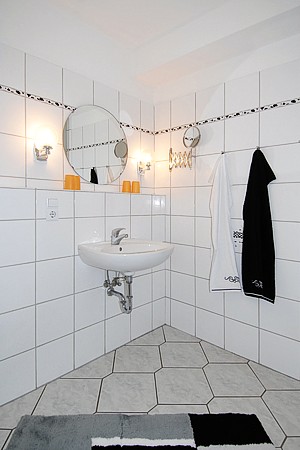 Ferienwohnung „Kuh“ - Badezimmer