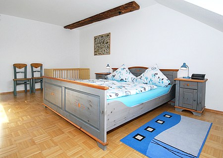 Ferienwohnung „Kuh“ - Schlafzimmer 1