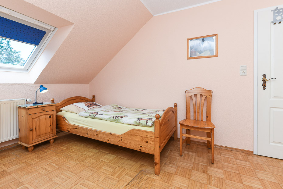 Ferienwohnung „Utkiek“ - Schlafzimmer 2/Kinderzimmer