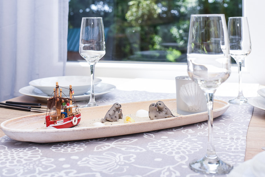 Ferienwohnung „Süd“ - Wohnzimmer mit integriertem Küchenbereich