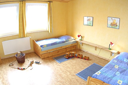 Ferienwohnung „Hafer“ - Schlafzimmer 2/Kinderzimmer