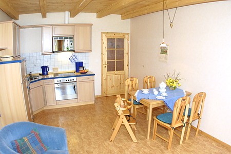 Ferienwohnung „Hafer“ - Wohnraum mit integrierter Küche