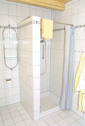 Ferienwohnung „Weizen“ - Badezimmer