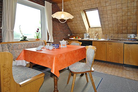 Ferienwohnung - Wohnzimmer mit integriertem Küchenbereich