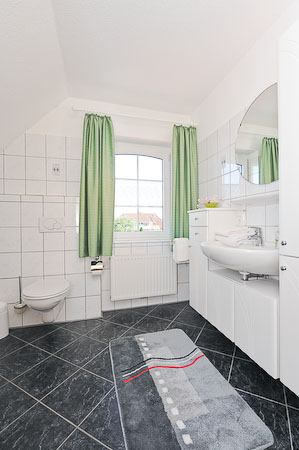 Ferienwohnung „Attena“ - Badezimmer