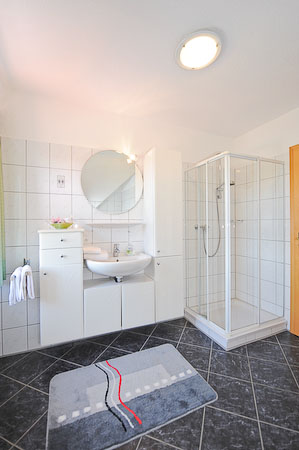Ferienwohnung „Attena“ - Badezimmer