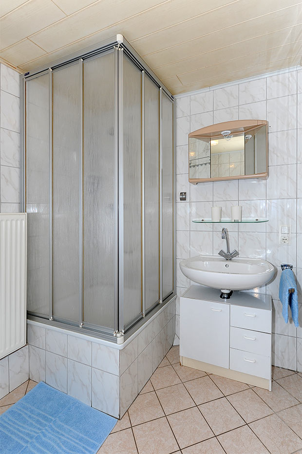 Ferienwohnung „Weitblick“ - Badezimmer
