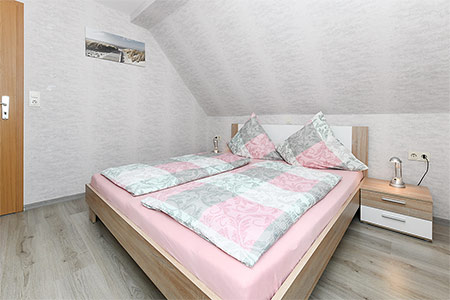 Ferienwohnung - Schlafzimmer 1