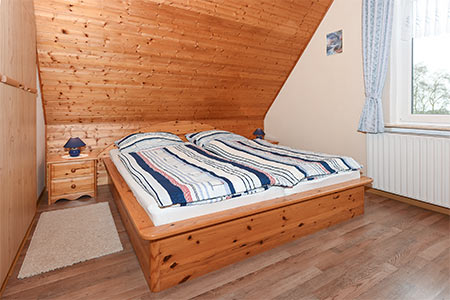 Ferienwohnung „Haus Fooken“ - Schlafzimmer 1