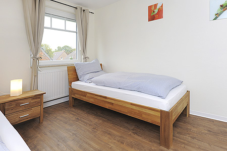 Ferienwohnung „Obergeschoss“ - Schlafzimmer 2/Kinderzimmer