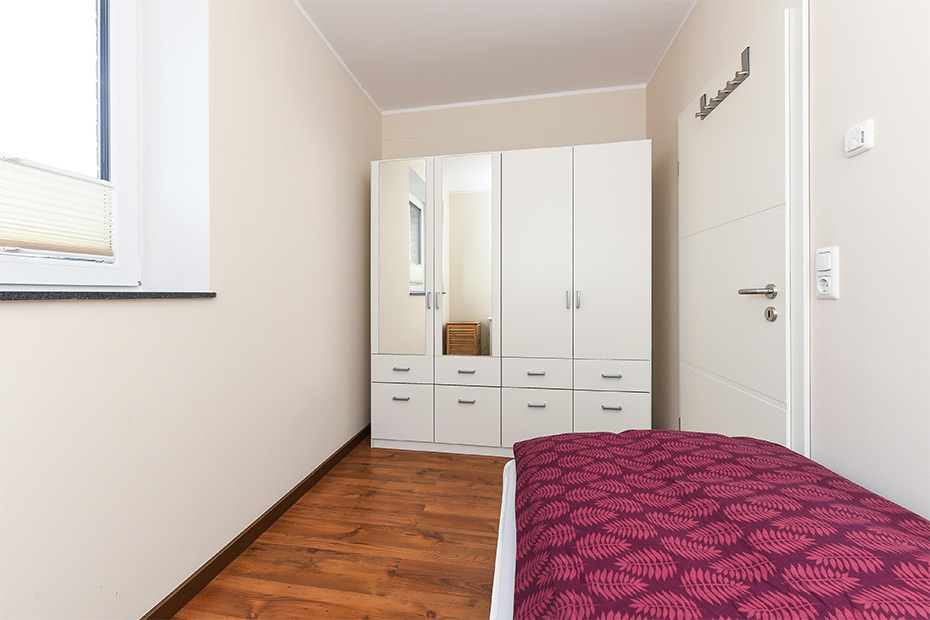 Ferienwohnung „Rehblick“ - Schlafzimmer 2/Kinderzimmer