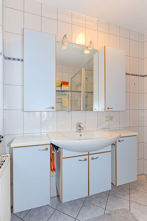 Ferienwohnung „Riegstra“ - Badezimmer