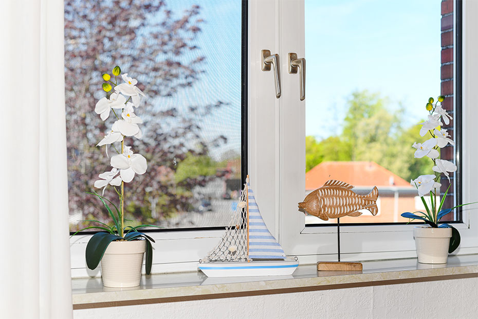 Ferienwohnung „Rotbuche“ - Wohnzimmer mit integriertem Küchen- und Essbereich