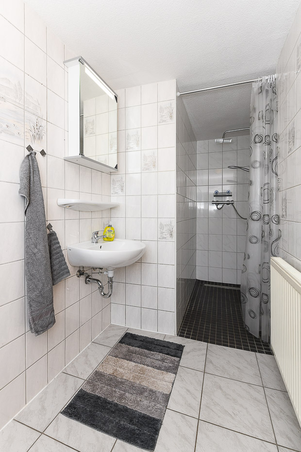 Ferienwohnung „Spielwiese“ - Badezimmer