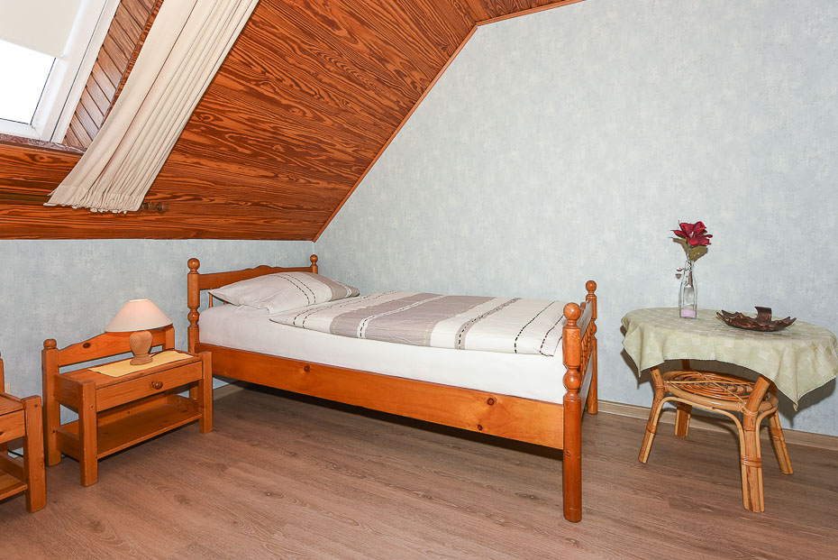 Ferienwohnung „Vosskamp Hörn“ - Schlafzimmer 2/Kinderzimmer