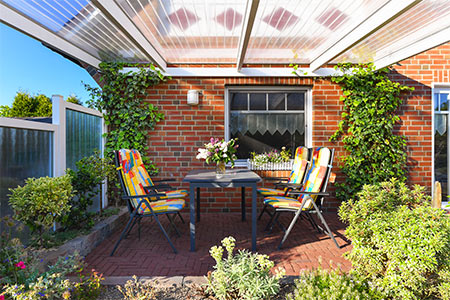 Ferienwohnung 1 - überdachte Terrasse