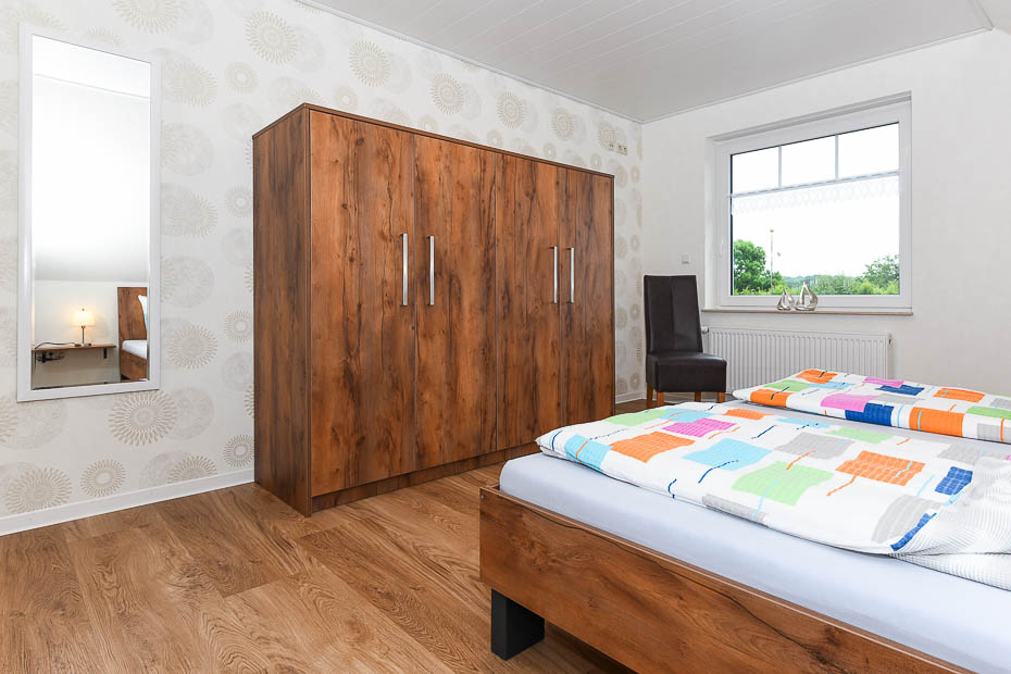 Ferienwohnung 2 - Schlafzimmer 1