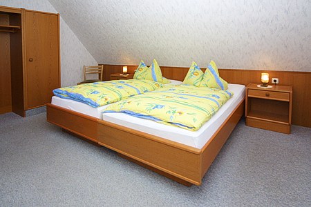 Ferienwohnung „Claassen“ - Schlafzimmer