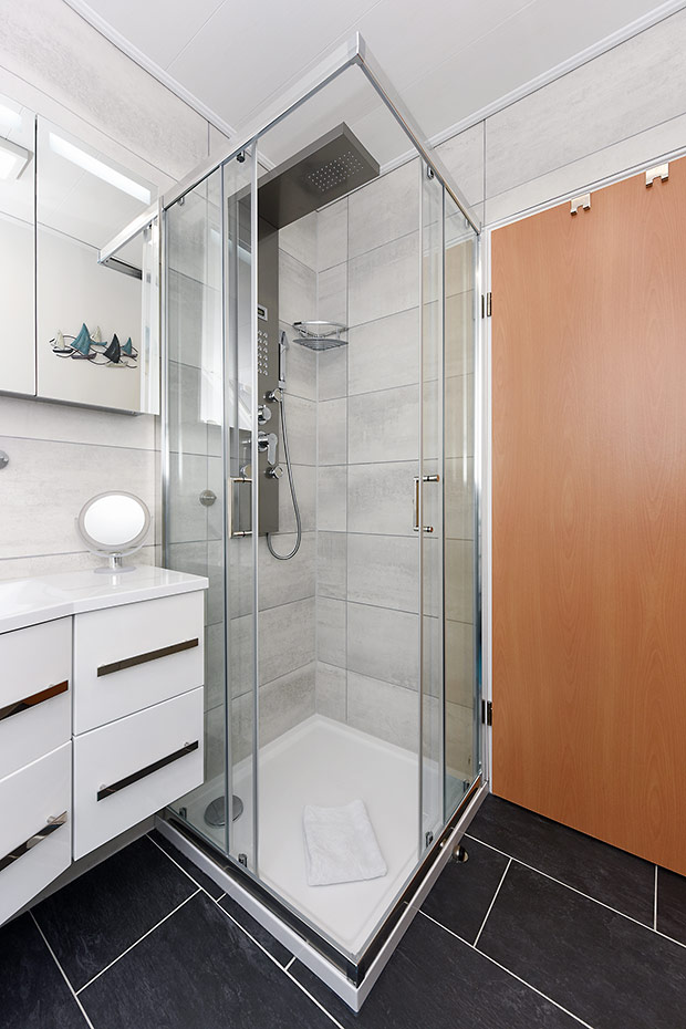 Ferienwohnung 1 - Badezimmer