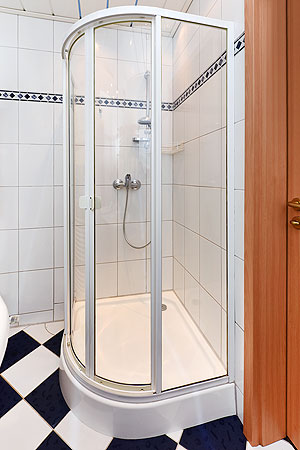 Ferienwohnung 2 - Badezimmer