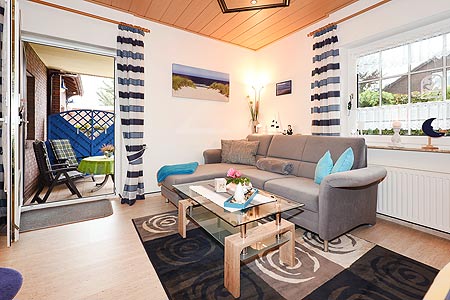 Ferienwohnung 2 - Wohn- und Schlafraum mit integriertem Küchenbereich