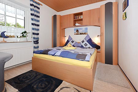 Ferienwohnung 2 - Wohn- und Schlafraum mit integriertem Küchenbereich