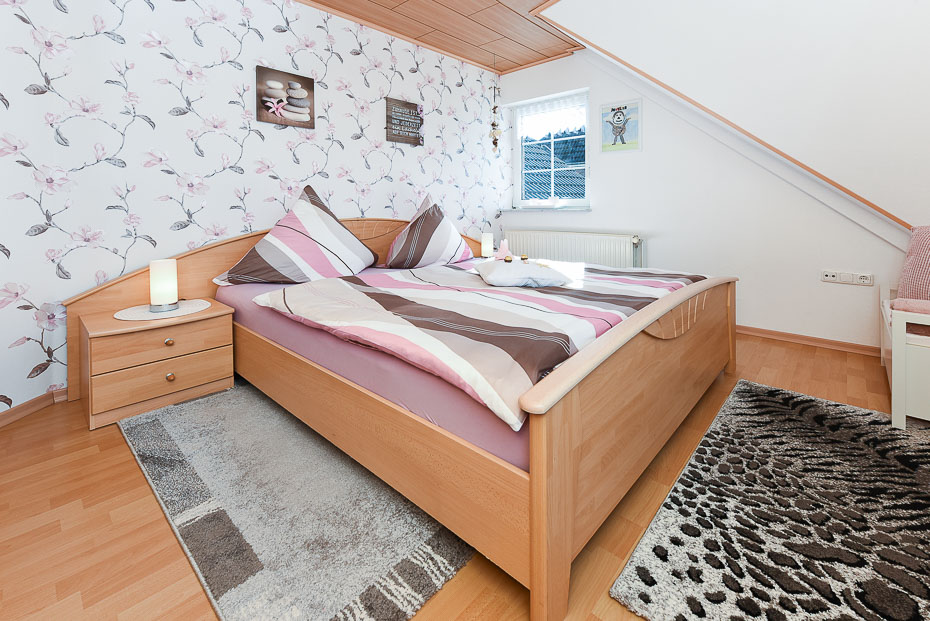 Ferienwohnung 3 - Schlafzimmer
