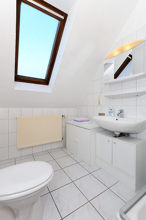 Ferienwohnung 2 - Badezimmer