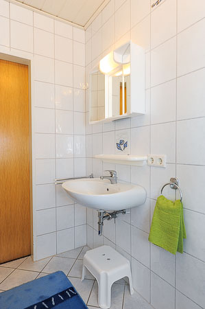 Ferienwohnung „Seehund“ - Badezimmer