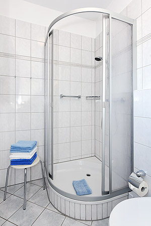 Ferienwohnung 1 - Badezimmer