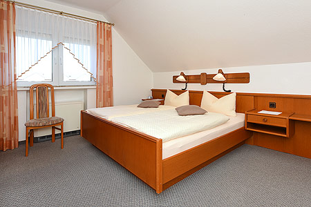 Ferienwohnung 3 - Schlafzimmer