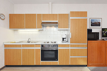 Ferienwohnung 3 - Wohnzimmer mit integriertem Küchenbereich